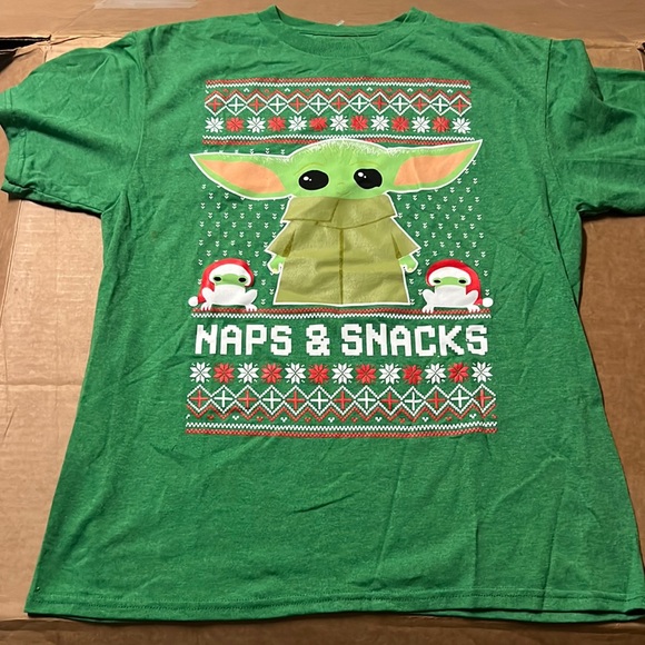 Calling all Star Wars lovers ￼. Christmas T shirts . short sleeves brand new L - Picture 1 of 4